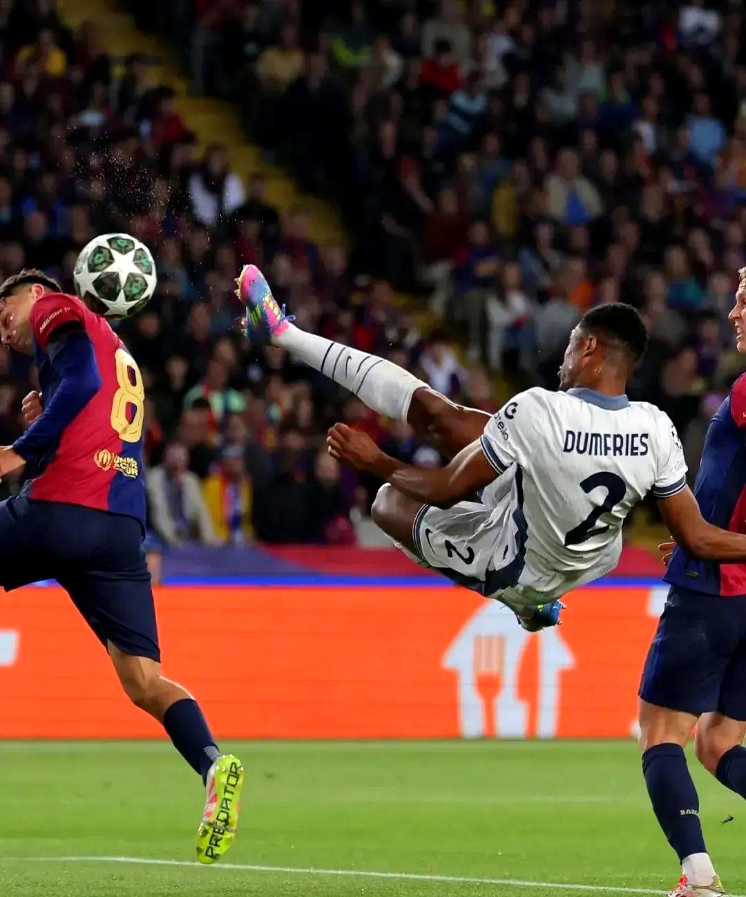 AC米兰完胜墨西哥，马夏尔三分雨点燃全场