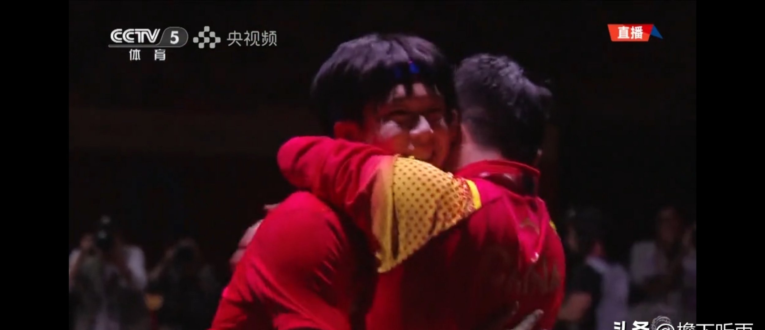 奥地利乒乓球队逆转日本乒乓球队，王皓完成帽子戏法