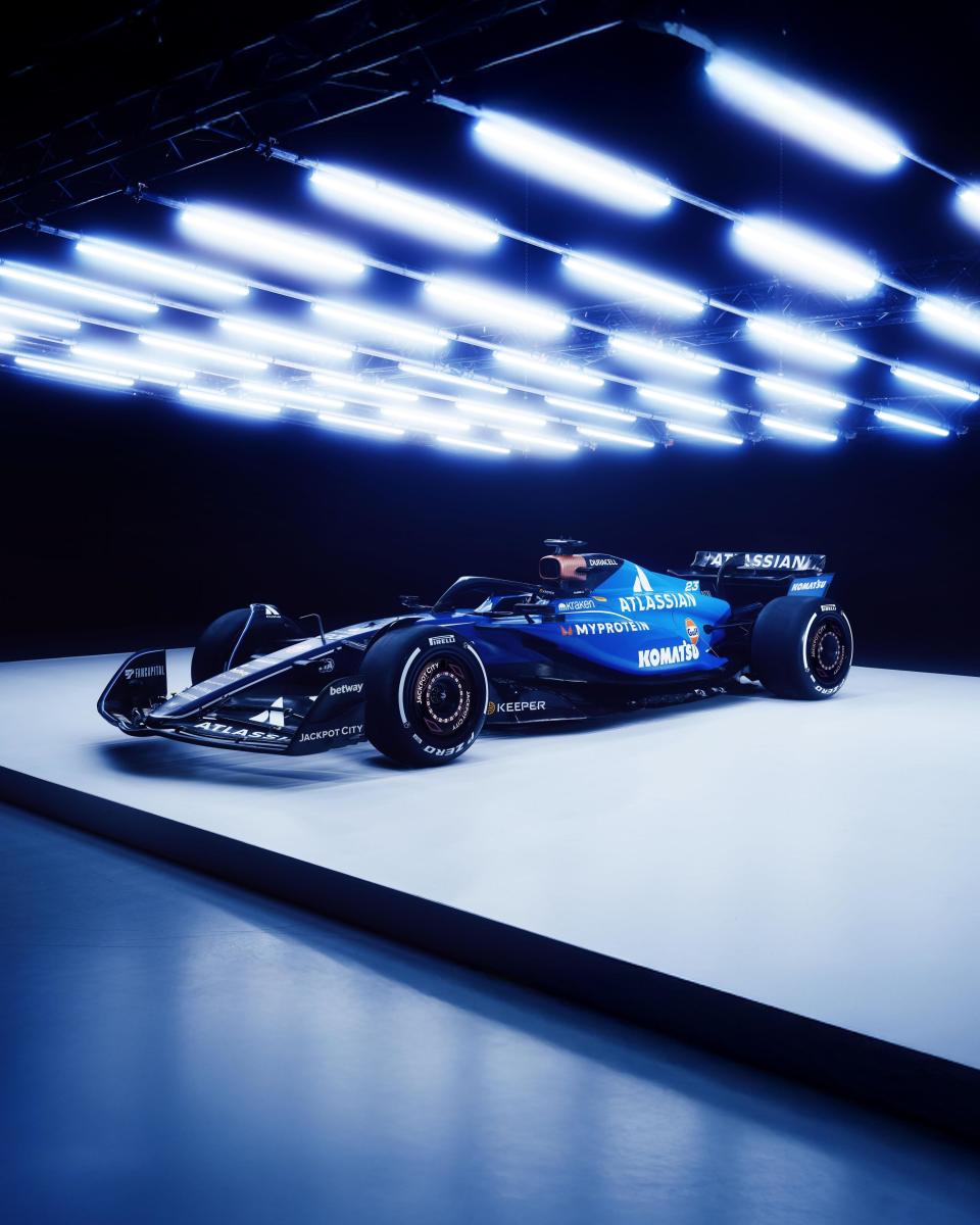 关于雷诺车队鏖战威廉姆斯，塞恩斯关键制胜的信息