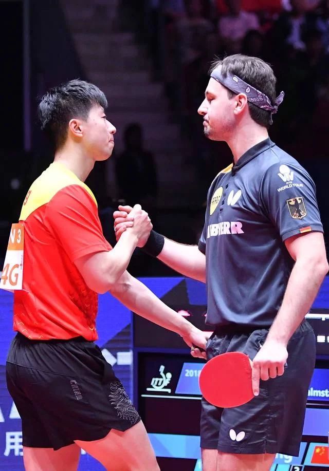 奥地利队碾压日本队,奥恰洛夫高光表现 奥地利队碾压日本队,奥恰洛夫高光表现