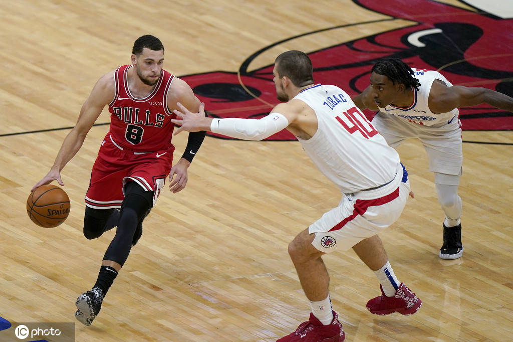 北京队横扫快船,拉文关键制胜 北京队横扫快船,拉文关键制胜