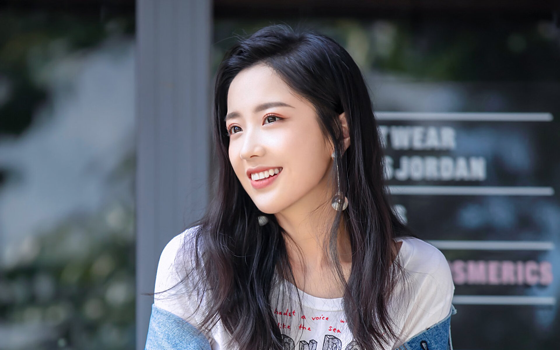 东西绿茵两重天,当太极虎轻取斑马军团,皮克用纪录改写黄昏定义